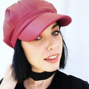 Meet your Posher, Hiliary